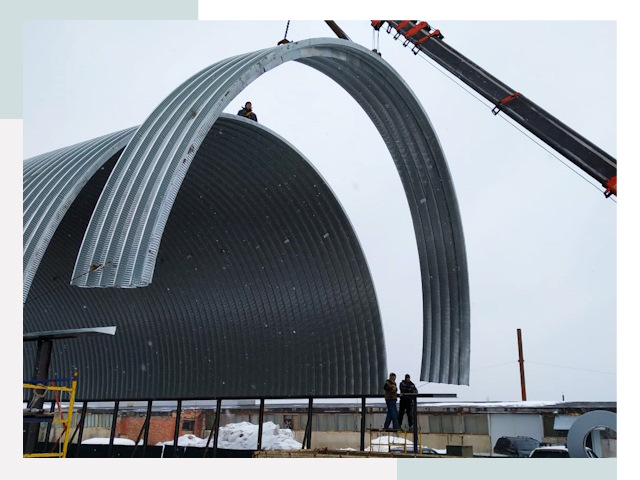 Полукруглые ангары в Севастополе