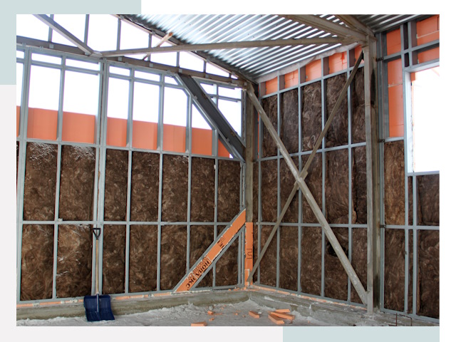 Утепленные ангары в Севастополе