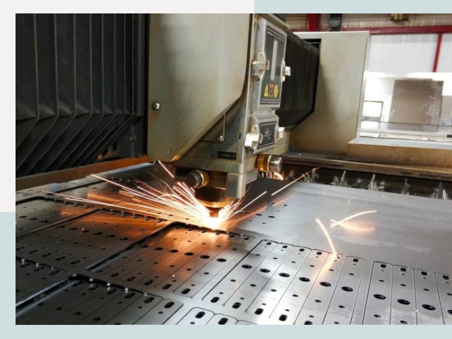 Лазерная резка металла в Севастополе от 619 руб.